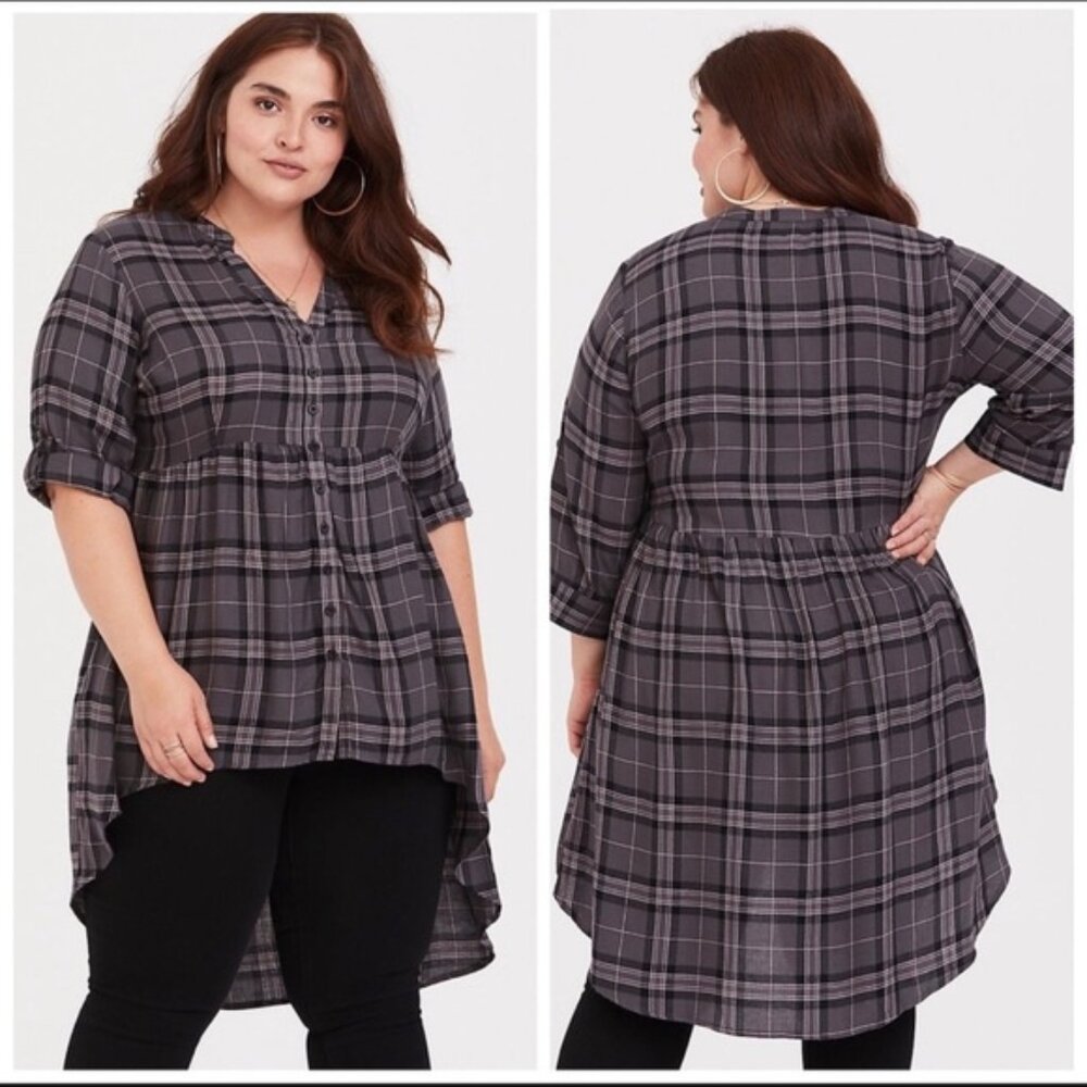 Torrid Gray and Black Plaid High Low Button Up Top 2X
